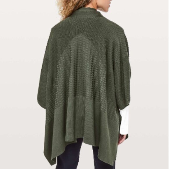 Lululemon Dream Weaver Wrap - Picture 2 of 4